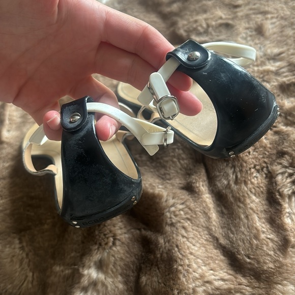 BCBG Sandals - Picture 3 of 4